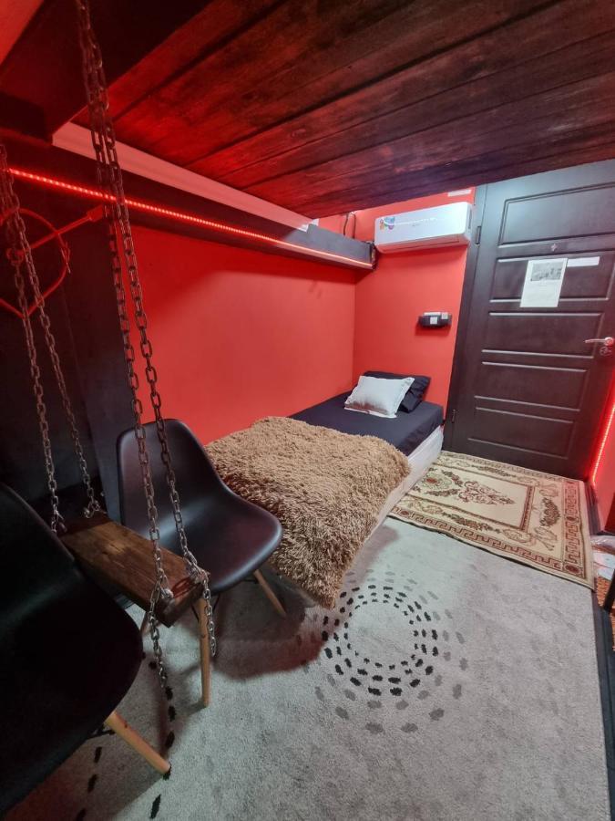 Stefan Cel Mare Studio Chisinau Ngoại thất bức ảnh