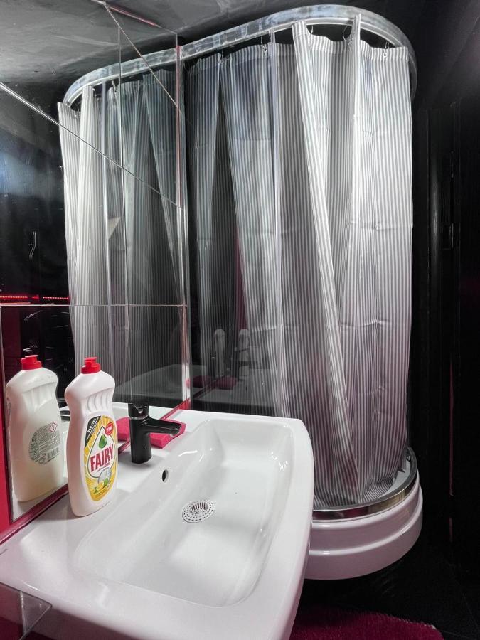 Stefan Cel Mare Studio Chisinau Ngoại thất bức ảnh